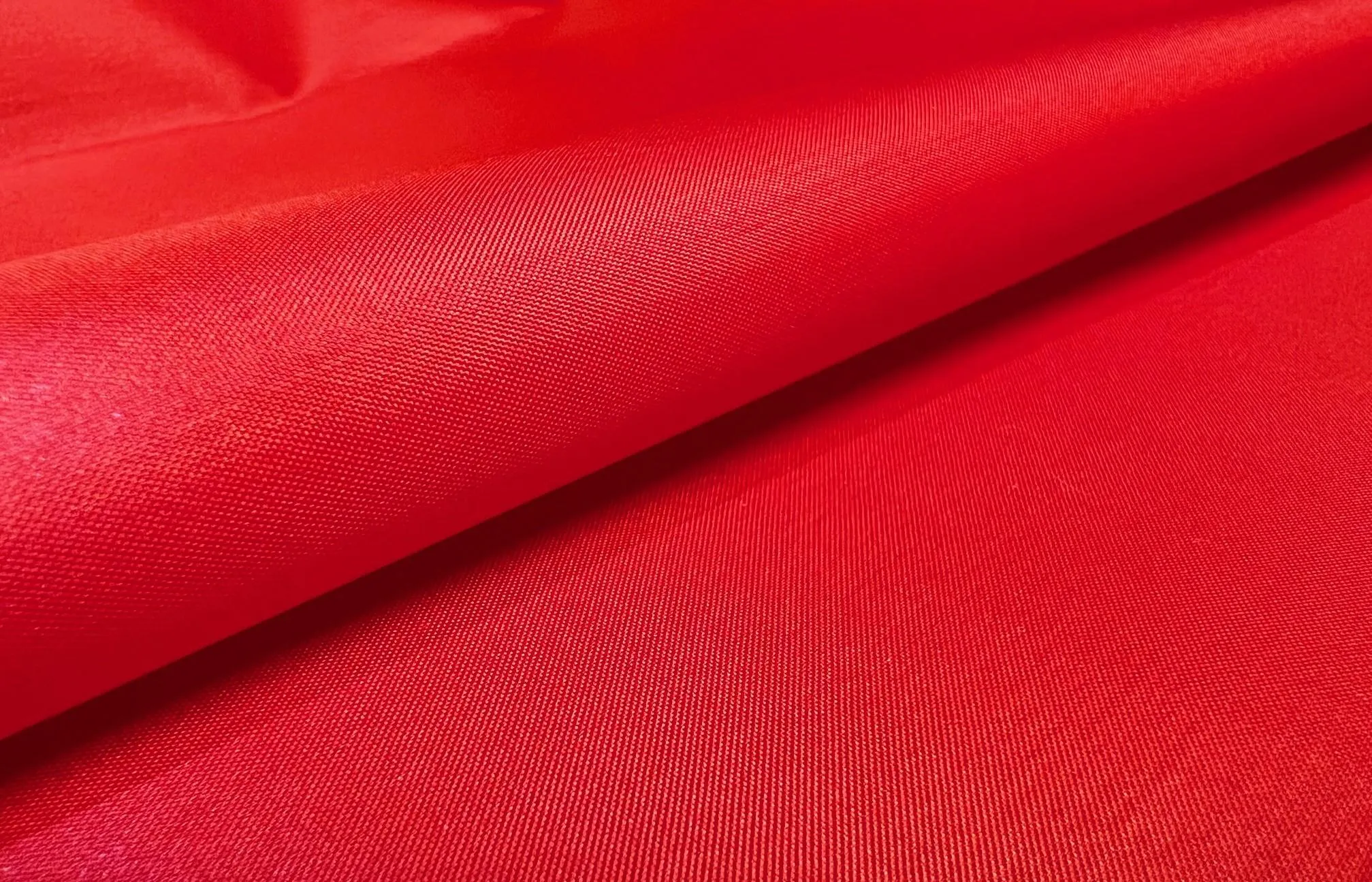 AT L-strong Taffeta Sl